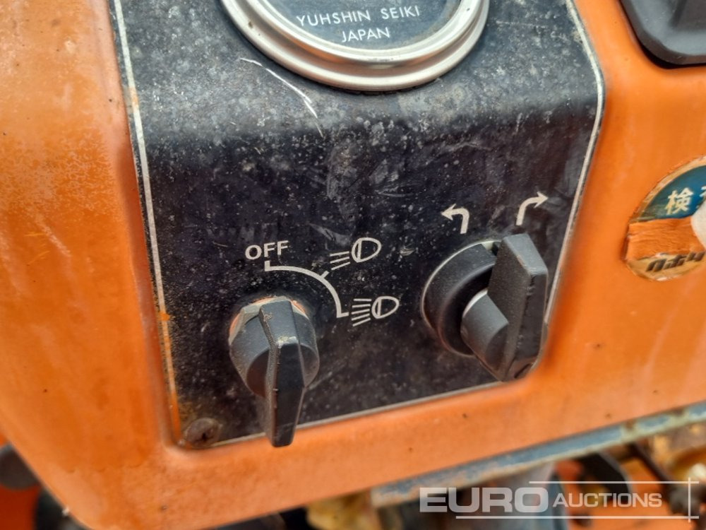 Compact tractor Kubota B1400: picture 28