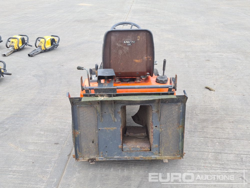 Kubota G18 - Garden mower: picture 4 Kubota G18 - Garden mower: picture 4