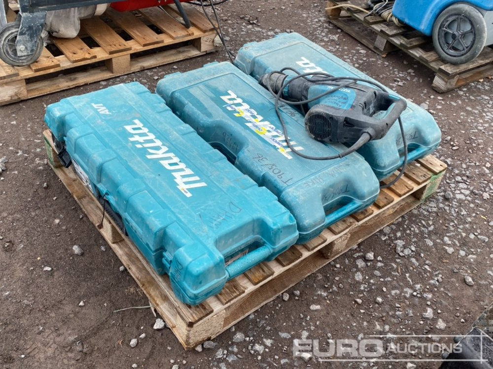 Makita 110 Volt Hammer Drill/ Breaker (4 of) - Construction equipment: picture 1 Makita 110 Volt Hammer Drill/ Breaker (4 of) - Construction equipment: picture 1