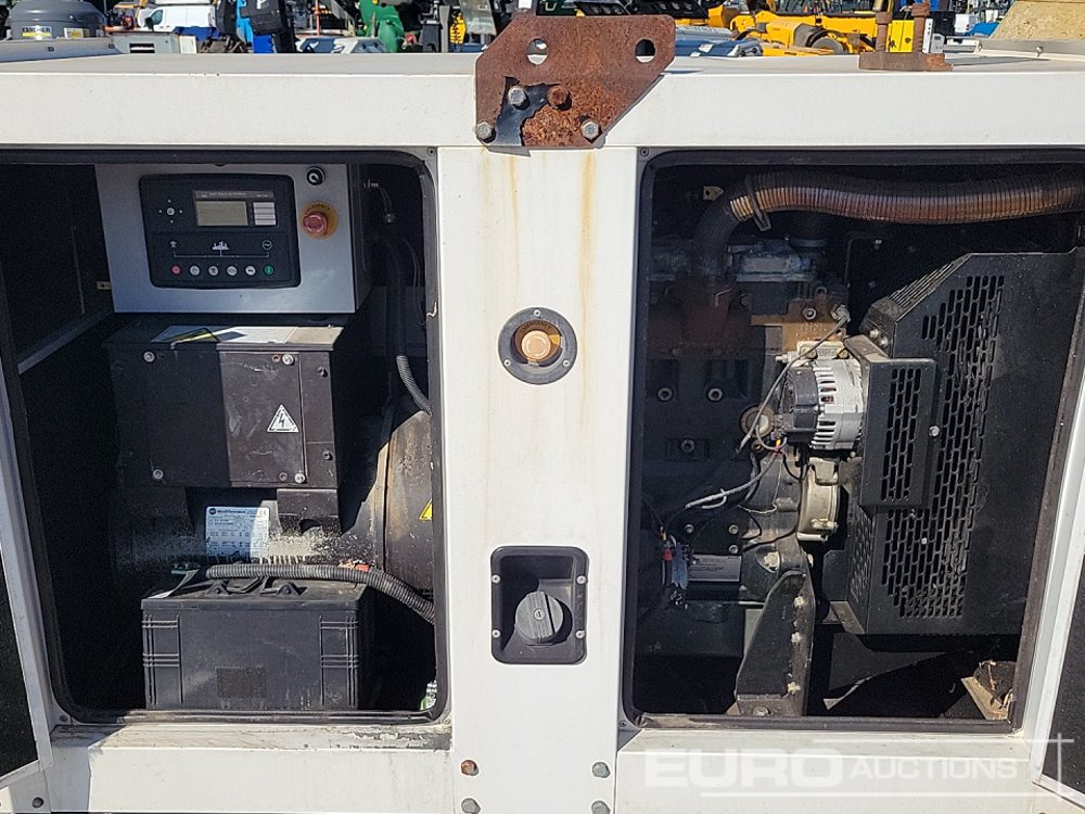 Generator set Marelli 55kVA Generator, Perkins Engine: picture 9