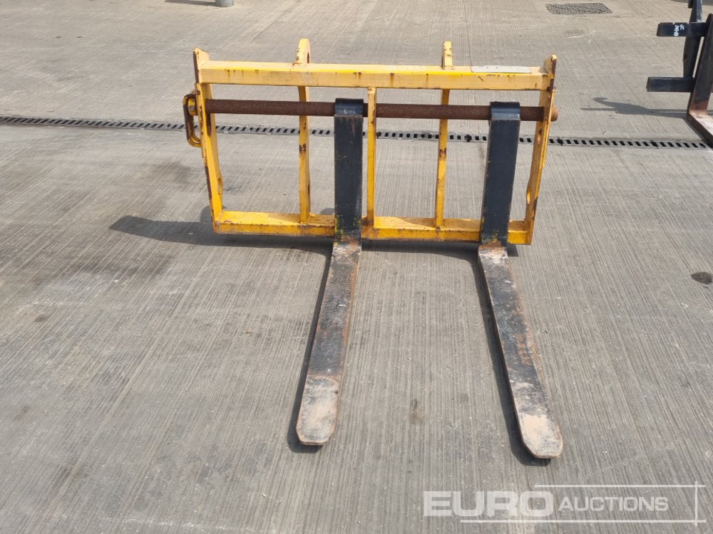 Material handling equipment 2019 Fork Carriage & Forks to suit JCB Telehandler: picture 8