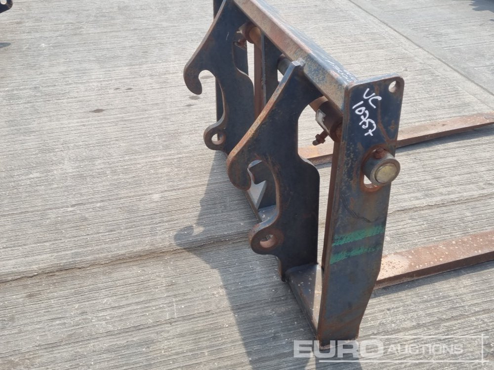 Material handling equipment Fork Carriage & Forks to suit JCB Telehandler: picture 14