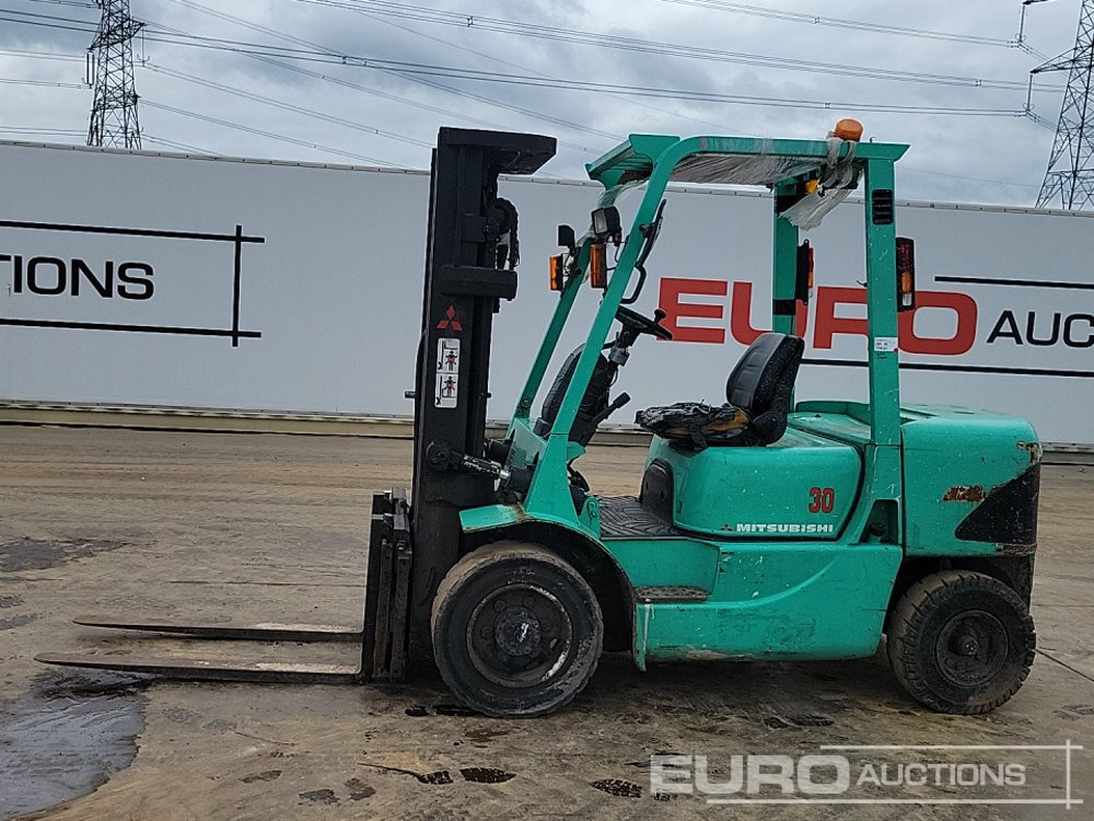 Mitsubishi FD30K - Forklift: picture 2 Mitsubishi FD30K - Forklift: picture 2
