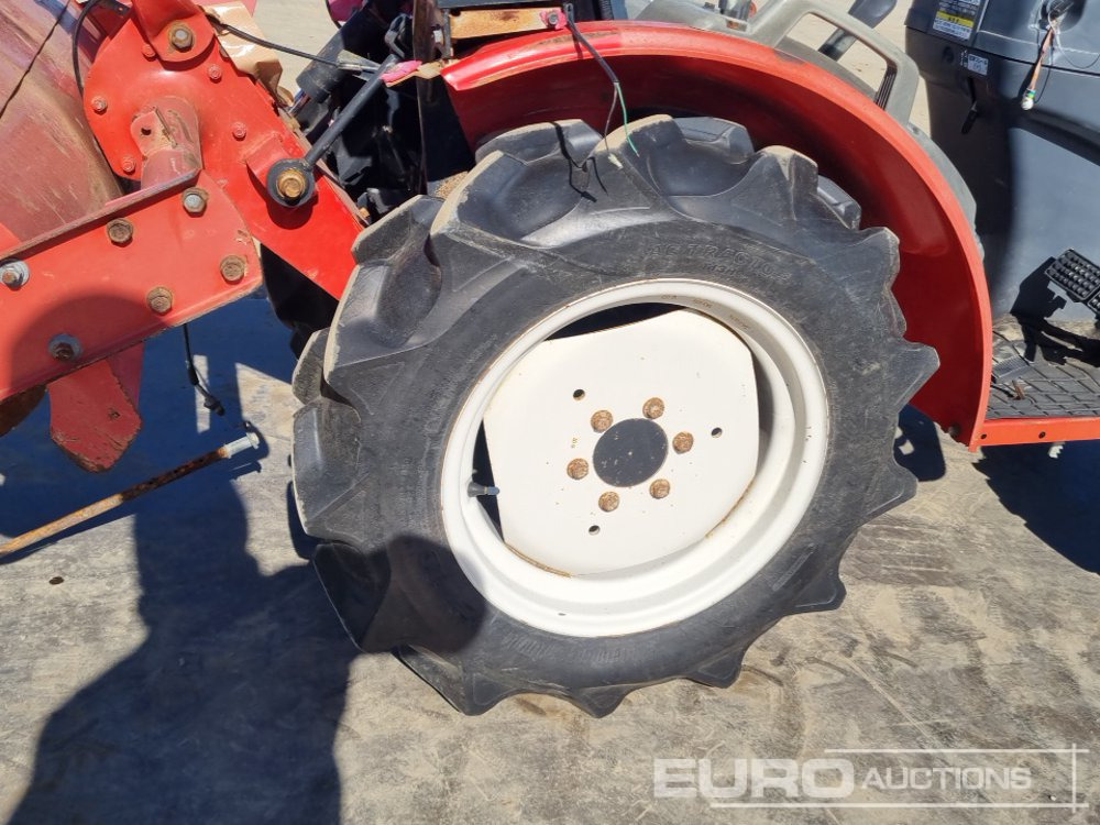 Compact tractor Mitsubishi GF150: picture 12