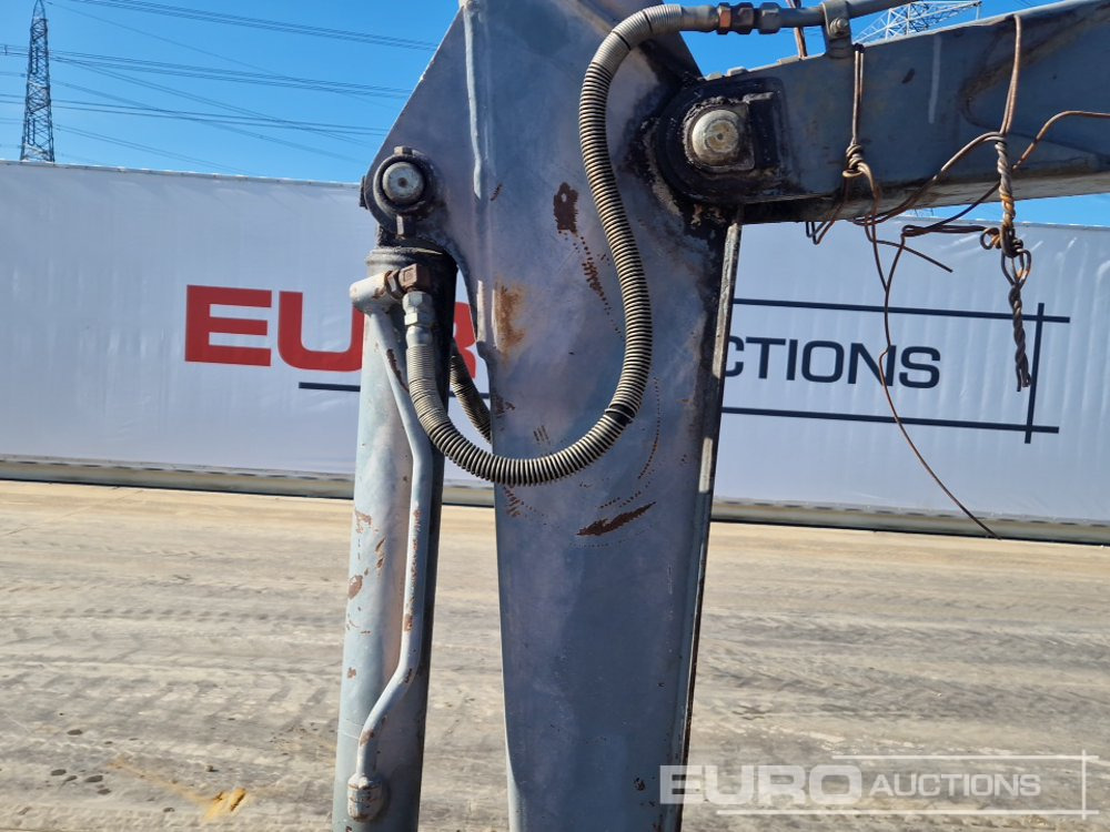 Mini excavator Mitsubishi ME25: picture 20
