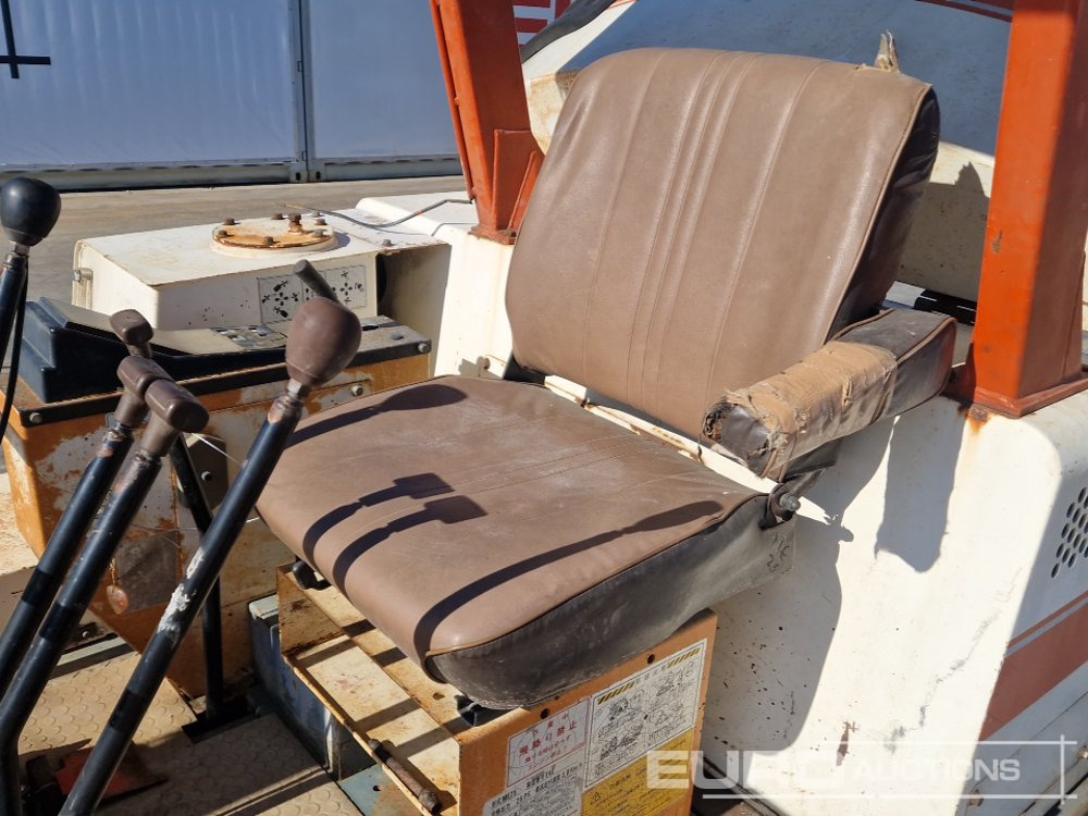 Mini excavator Mitsubishi ME25: picture 36