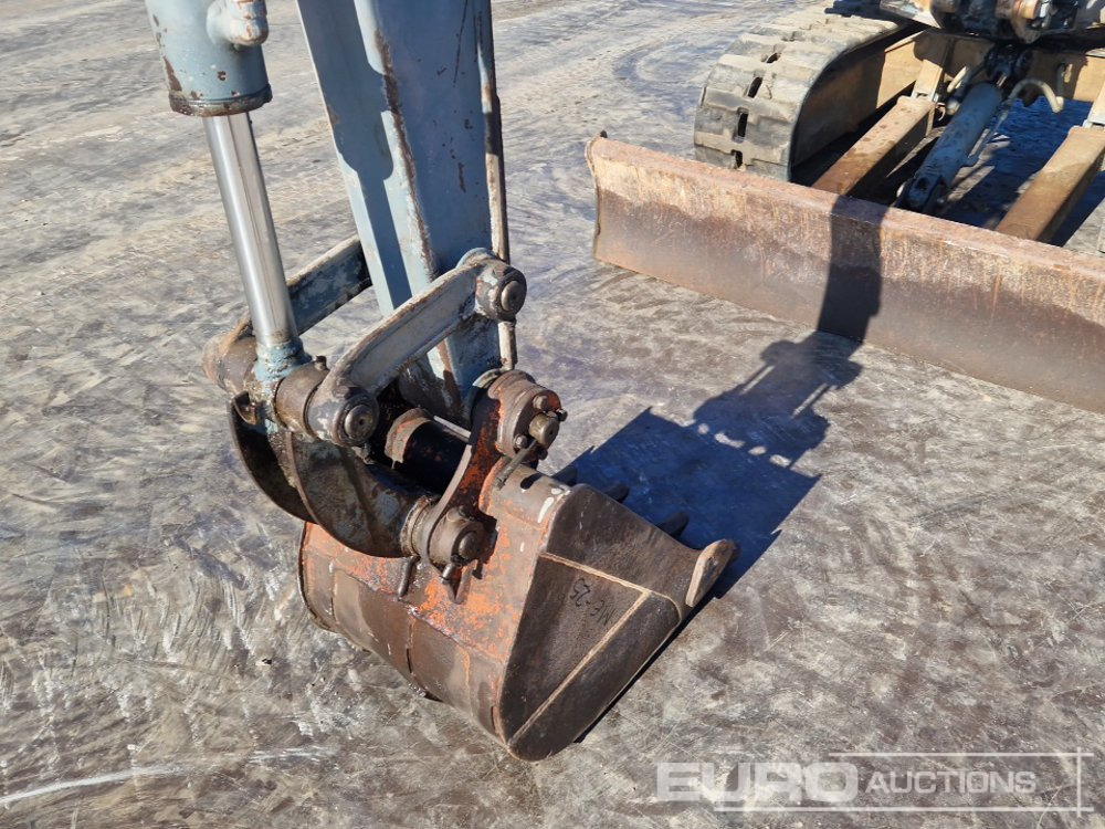 Mini excavator Mitsubishi ME25: picture 22