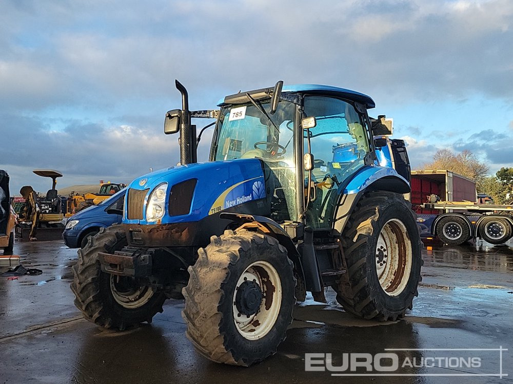 New Holland TS100A - Farm tractor: picture 1 New Holland TS100A - Farm tractor: picture 1