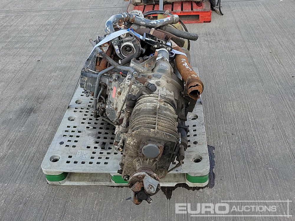 Paccar 6 Cylinder Engine, Gearbox - Engine: picture 4 Paccar 6 Cylinder Engine, Gearbox - Engine: picture 4