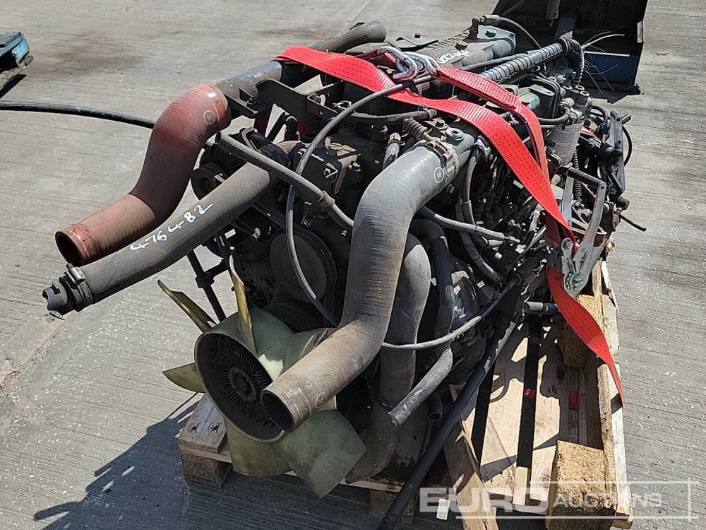 Renault 4 Cylinder Engine, Gearbox - Engine: picture 1 Renault 4 Cylinder Engine, Gearbox - Engine: picture 1