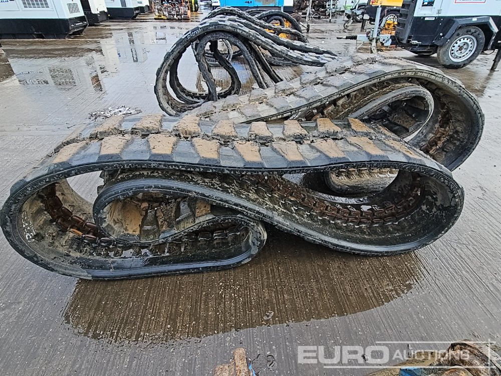 Rubber Track to suit Komatsu PC55 (2 of) - Track for Construction machinery: picture 2 Rubber Track to suit Komatsu PC55 (2 of) - Track for Construction machinery: picture 2