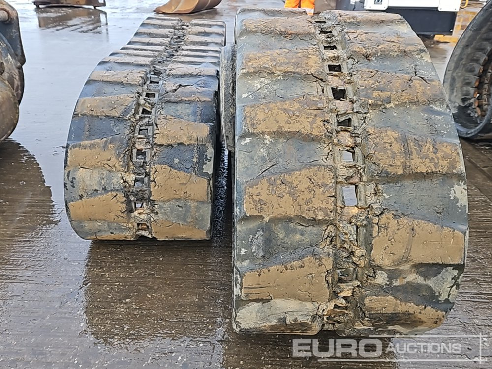 Rubber Track to suit Komatsu PC55 (2 of) - Track for Construction machinery: picture 4 Rubber Track to suit Komatsu PC55 (2 of) - Track for Construction machinery: picture 4
