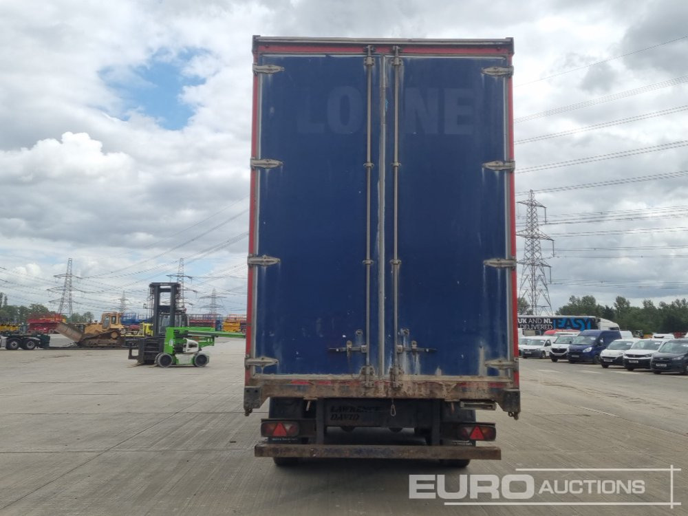 SDC Tri Axle Curtainsider Trailer - Curtainsider semi-trailer: picture 4 SDC Tri Axle Curtainsider Trailer - Curtainsider semi-trailer: picture 4