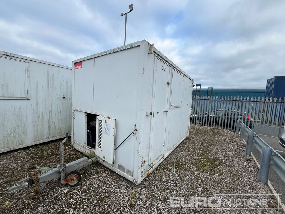 Single Axle Welfare Unit, Toilet, Drying Room, 3.3kVA Generator (Sold Off Site, Situated at Lyncastle Rd, Barleycastle Trading Estate, Warrington WA4 4RE, Contact James Turner 0044 7796 615 692 For Mo - Shipping container: picture 1 Single Axle Welfare Unit, Toilet, Drying Room, 3.3kVA Generator (Sold Off Site, Situated at Lyncastle Rd, Barleycastle Trading Estate, Warrington WA4 4RE, Contact James Turner 0044 7796 615 692 For Mo - Shipping container: picture 1