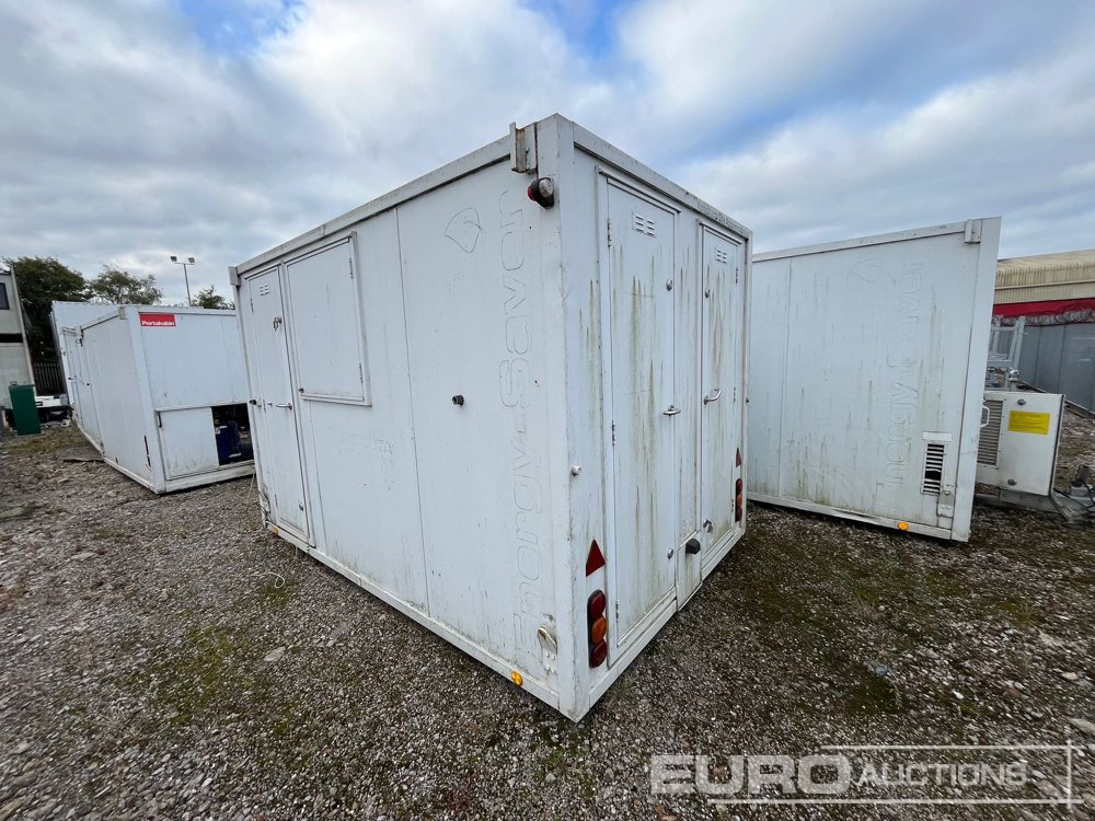 Single Axle Welfare Unit, Toilet, Drying Room, 3.3kVA Generator (Sold Off Site, Situated at Lyncastle Rd, Barleycastle Trading Estate, Warrington WA4 4RE, Contact James Turner 0044 7796 615 692 For Mo - Shipping container: picture 2 Single Axle Welfare Unit, Toilet, Drying Room, 3.3kVA Generator (Sold Off Site, Situated at Lyncastle Rd, Barleycastle Trading Estate, Warrington WA4 4RE, Contact James Turner 0044 7796 615 692 For Mo - Shipping container: picture 2