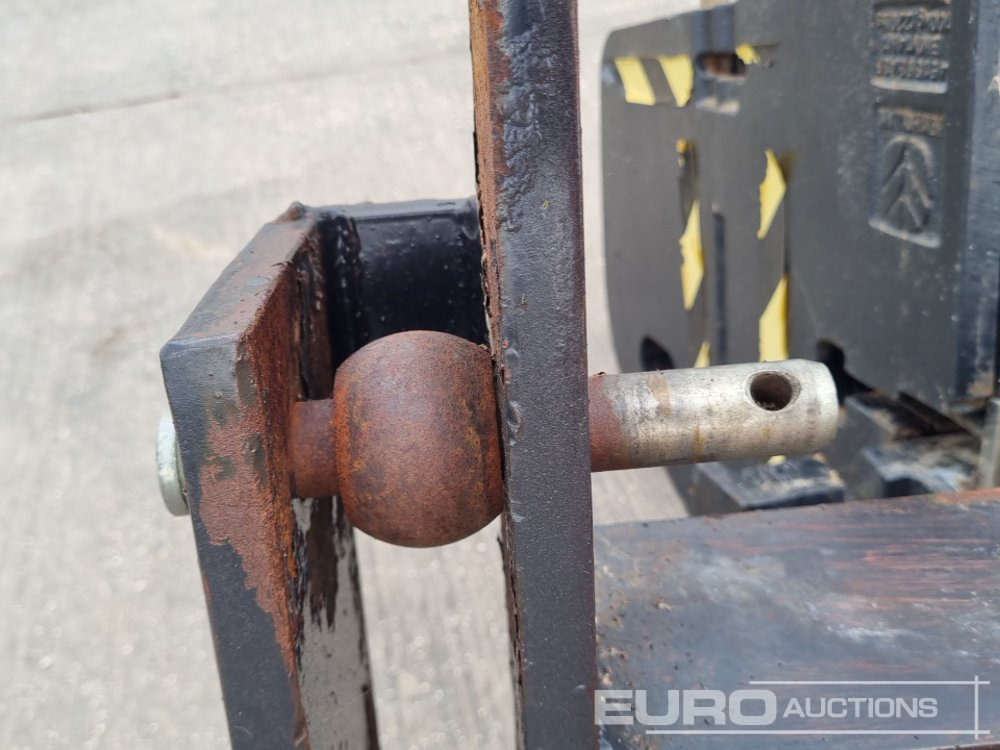 Spare parts New Holland Front Weights to suit Tractor: picture 12