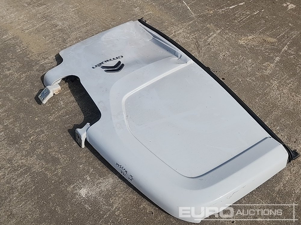 Rear Door to suit Citroen Berlingo (Damaged) - Spare parts: picture 3 Rear Door to suit Citroen Berlingo (Damaged) - Spare parts: picture 3