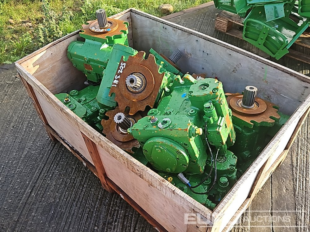 Selection of Hydraulic Pumps - Spare parts: picture 1 Selection of Hydraulic Pumps - Spare parts: picture 1
