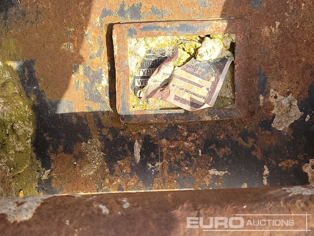 Bucket Strickland 18" Digging Bucket 65mm Pin to suit 13 Ton Excavator: picture 13