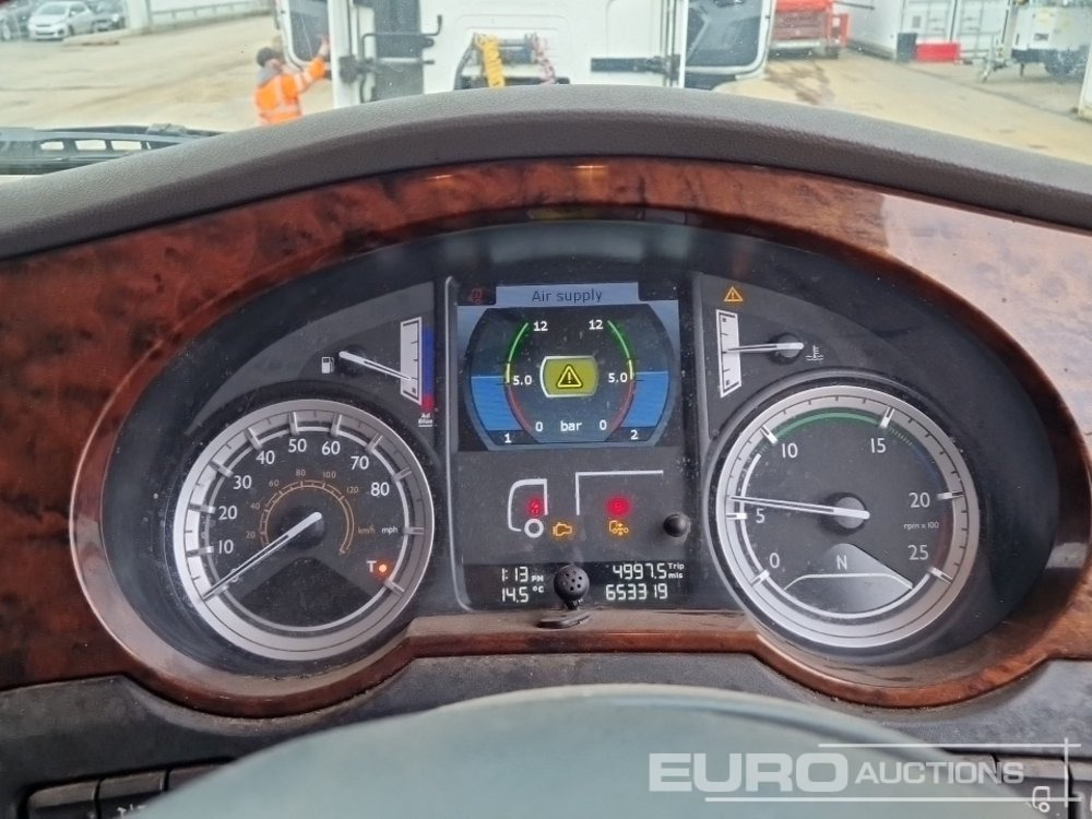 Tractor unit 2015 DAF XF510: picture 31