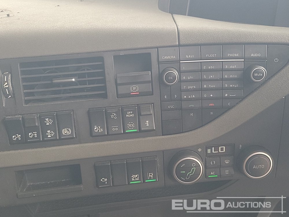 Tractor unit Volvo FH500: picture 33