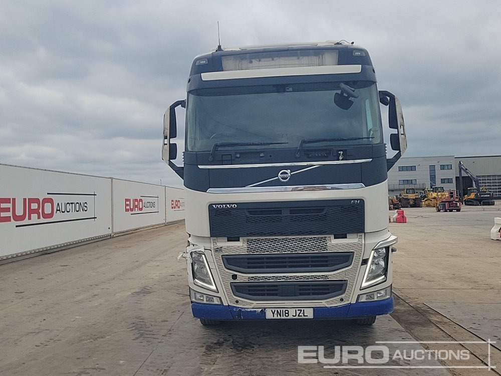 Tractor unit Volvo FH500: picture 8