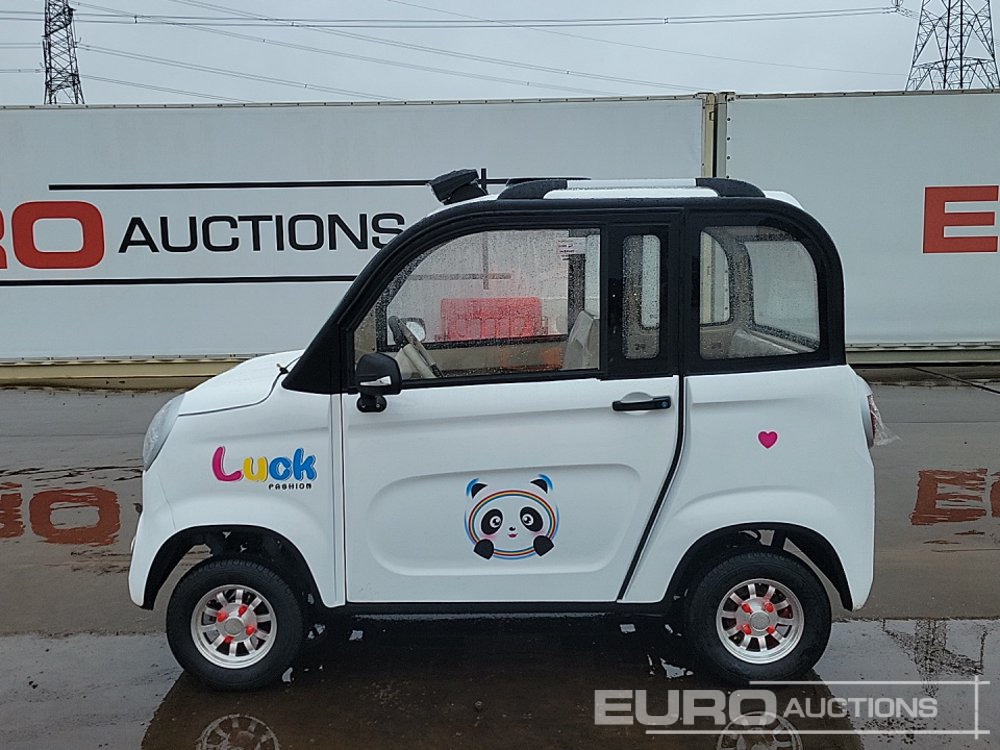 Unused 2025 Pengli Brand Electric 4 Seater Vehicle, Reverse Camera - Golf cart: picture 2 Unused 2025 Pengli Brand Electric 4 Seater Vehicle, Reverse Camera - Golf cart: picture 2