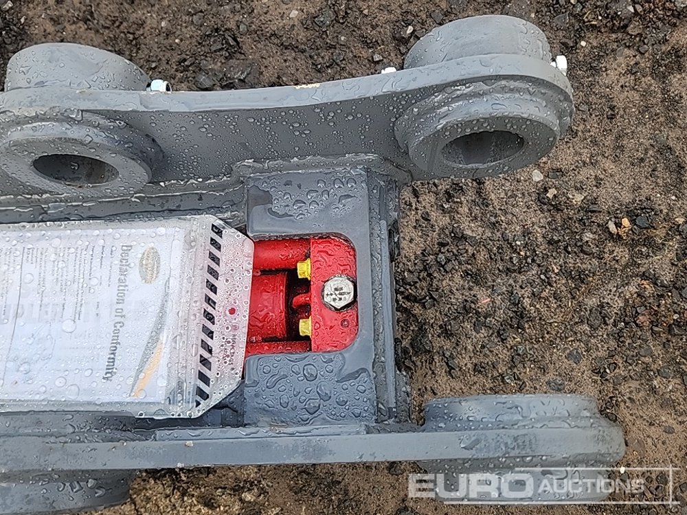 Quick coupler Unused 2025 Strickland Hydraulic Quick Hitch, 60mm Pin to suit 10-12 Ton Excavator: picture 7 Quick coupler Unused 2025 Strickland Hydraulic Quick Hitch, 60mm Pin to suit 10-12 Ton Excavator: picture 7