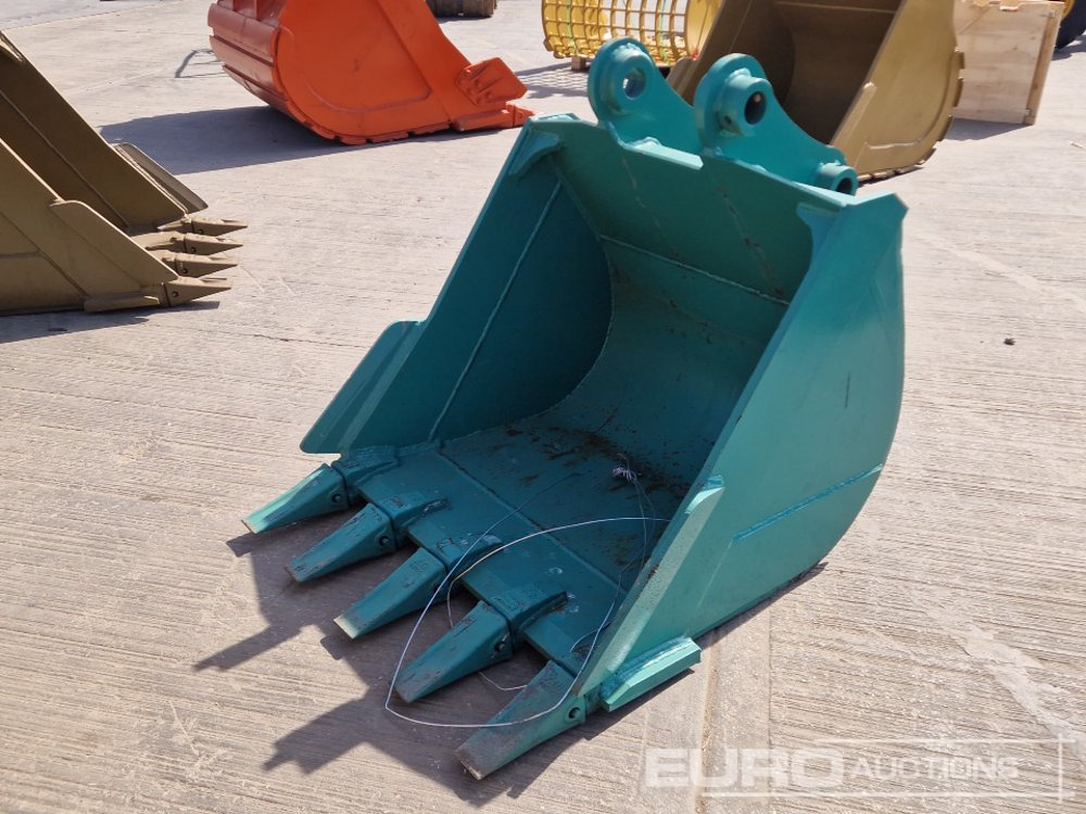 Unused 40" Digging Bucket 60mm Pin to suit 10 Ton Excavator - Bucket: picture 1 Unused 40" Digging Bucket 60mm Pin to suit 10 Ton Excavator - Bucket: picture 1