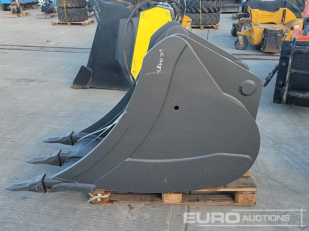 Unused Miller 30" Scoop Bucket 80mm Pin to suit 20 Ton Excavator - Bucket: picture 2 Unused Miller 30" Scoop Bucket 80mm Pin to suit 20 Ton Excavator - Bucket: picture 2