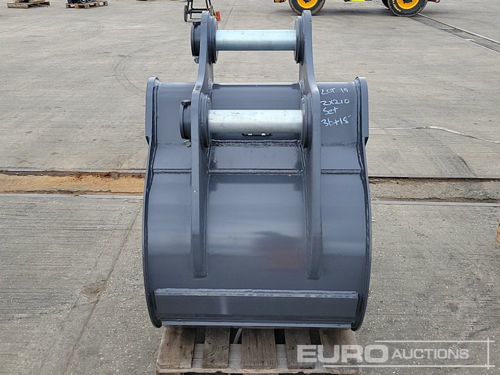 Unused Strickland 36" Digging Bucket 80mm Pin to suit 20 Ton Excavator - Bucket: picture 4 Unused Strickland 36" Digging Bucket 80mm Pin to suit 20 Ton Excavator - Bucket: picture 4