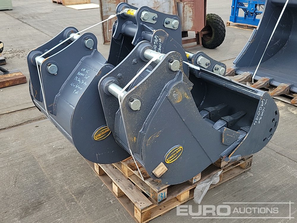Unused Strickland 60" Ditching, 36", 24", 18" Digging Bucket 60mm Pin to suit 10 Ton Excavator - Bucket: picture 1 Unused Strickland 60" Ditching, 36", 24", 18" Digging Bucket 60mm Pin to suit 10 Ton Excavator - Bucket: picture 1