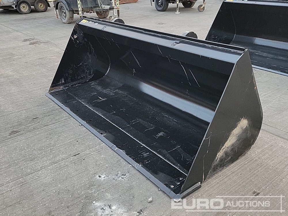 Unused Strickland 90" Loading Bucket to suit JCB Telehandler - Bucket: picture 1 Unused Strickland 90" Loading Bucket to suit JCB Telehandler - Bucket: picture 1