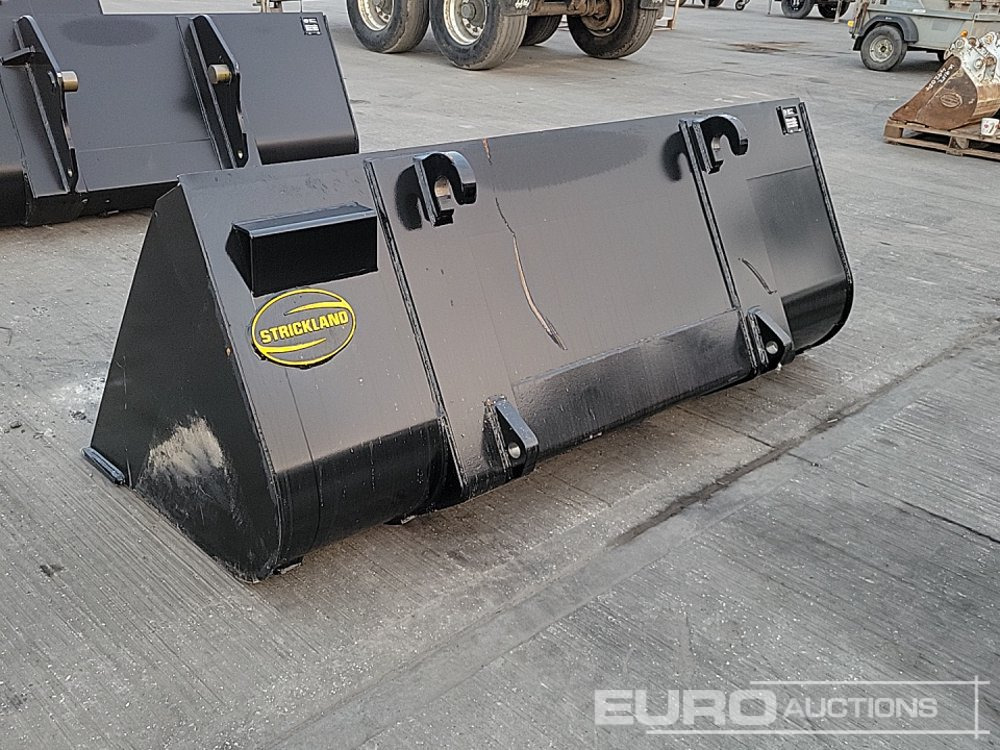 Unused Strickland 90" Loading Bucket to suit JCB Telehandler - Bucket: picture 3 Unused Strickland 90" Loading Bucket to suit JCB Telehandler - Bucket: picture 3