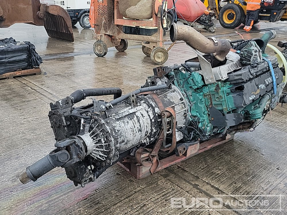 Volvo 6 Cylinder Engine, Gearbox - Engine: picture 5 Volvo 6 Cylinder Engine, Gearbox - Engine: picture 5