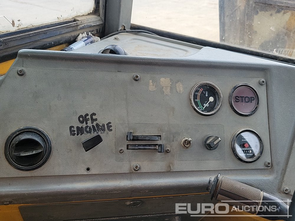 Articulated dumper Volvo A25C: picture 36
