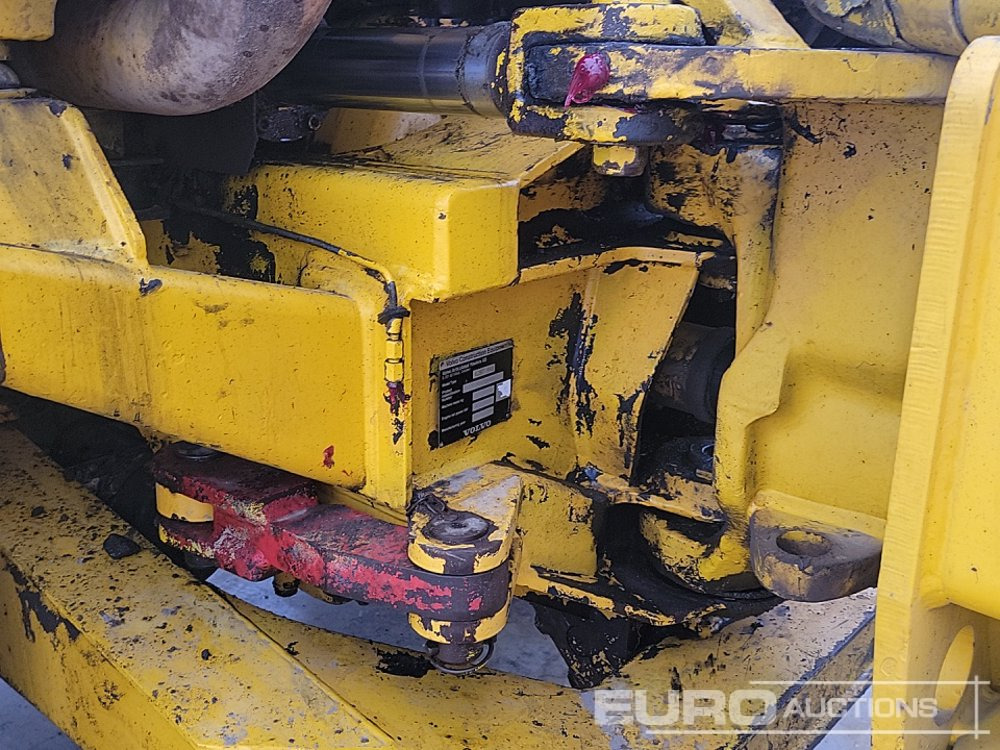 Articulated dumper Volvo A25C: picture 25