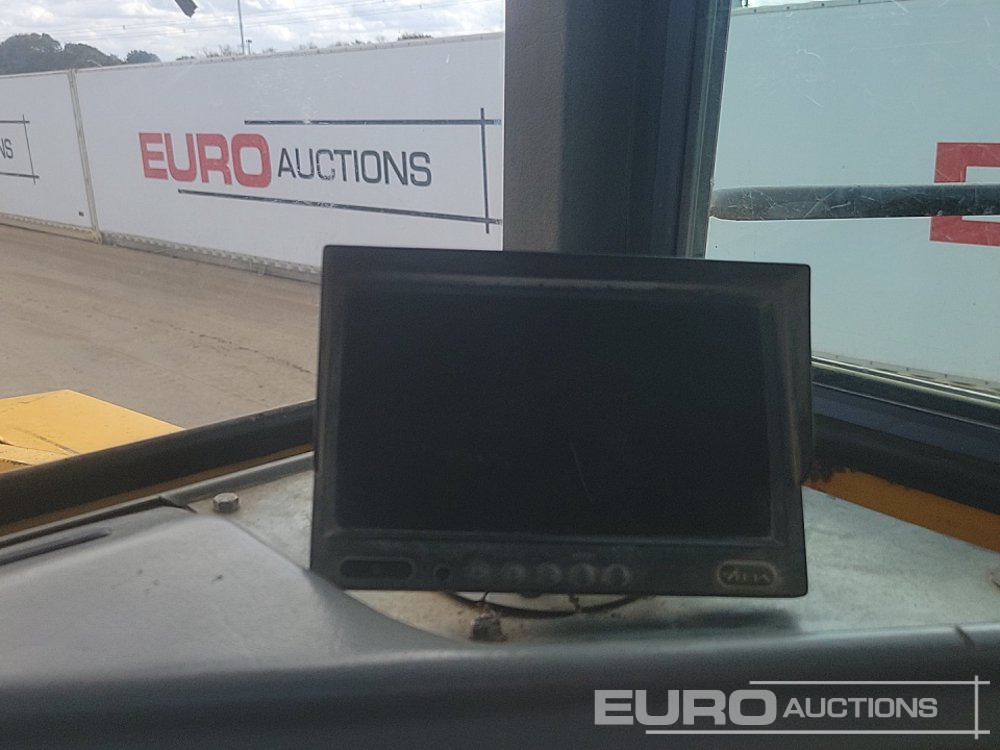 Articulated dumper Volvo A25C: picture 49