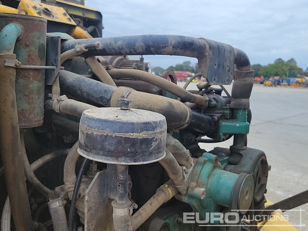 Articulated dumper Volvo A25C: picture 33