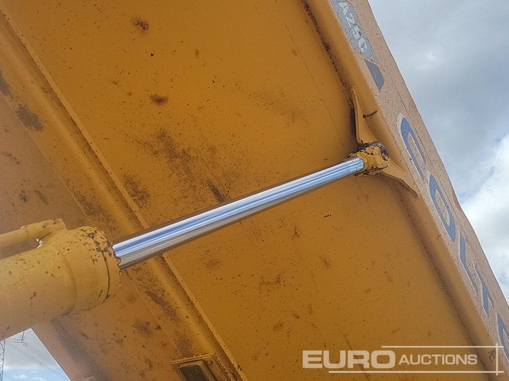 Articulated dumper Volvo A25C: picture 22