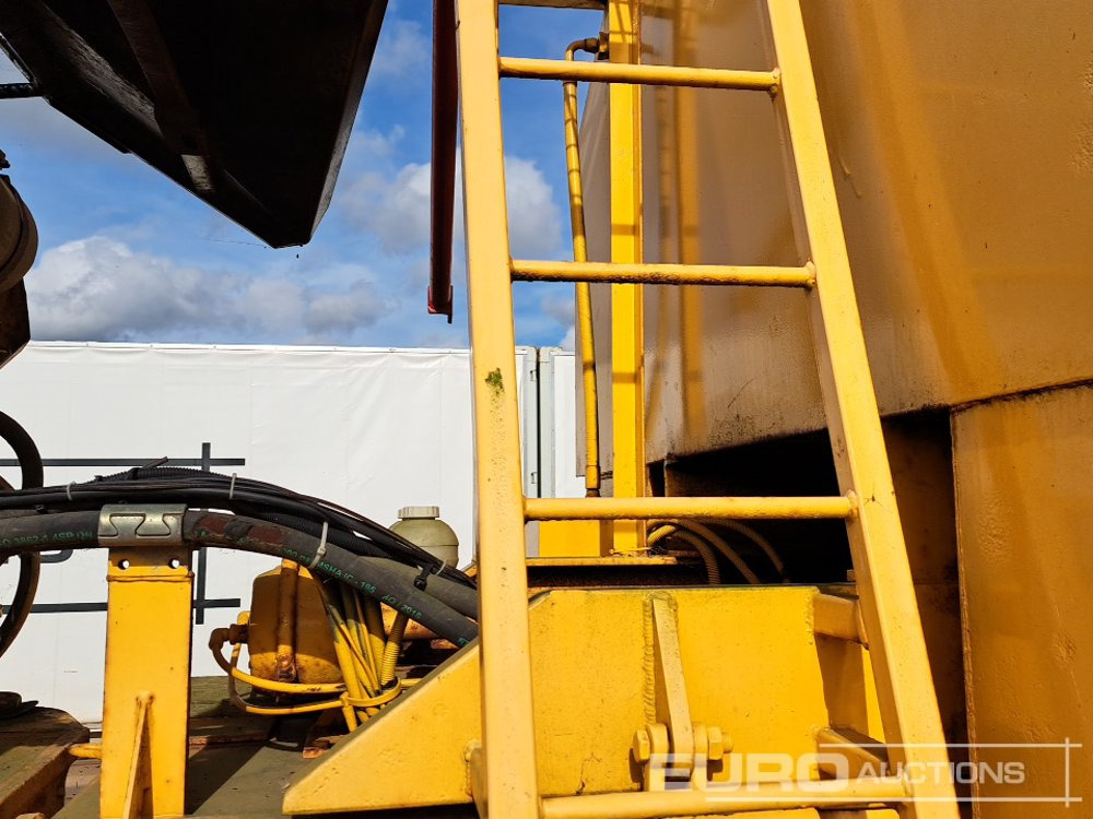 Articulated dumper Volvo A25C: picture 22
