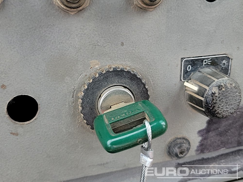 Articulated dumper Volvo A25C: picture 41