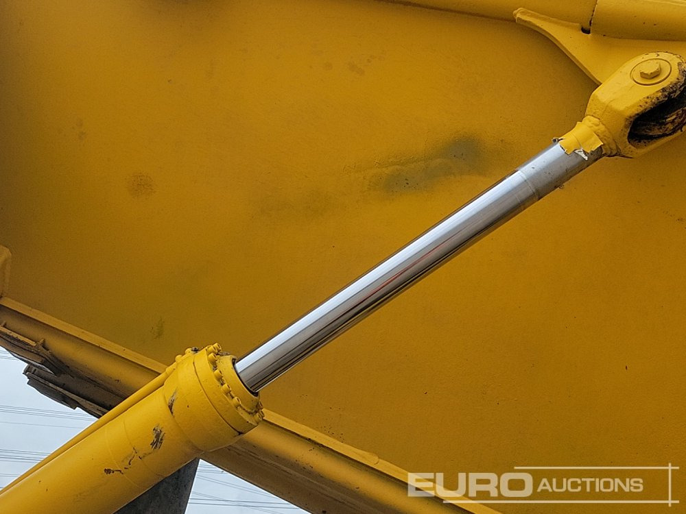 Articulated dumper Volvo A25C: picture 21