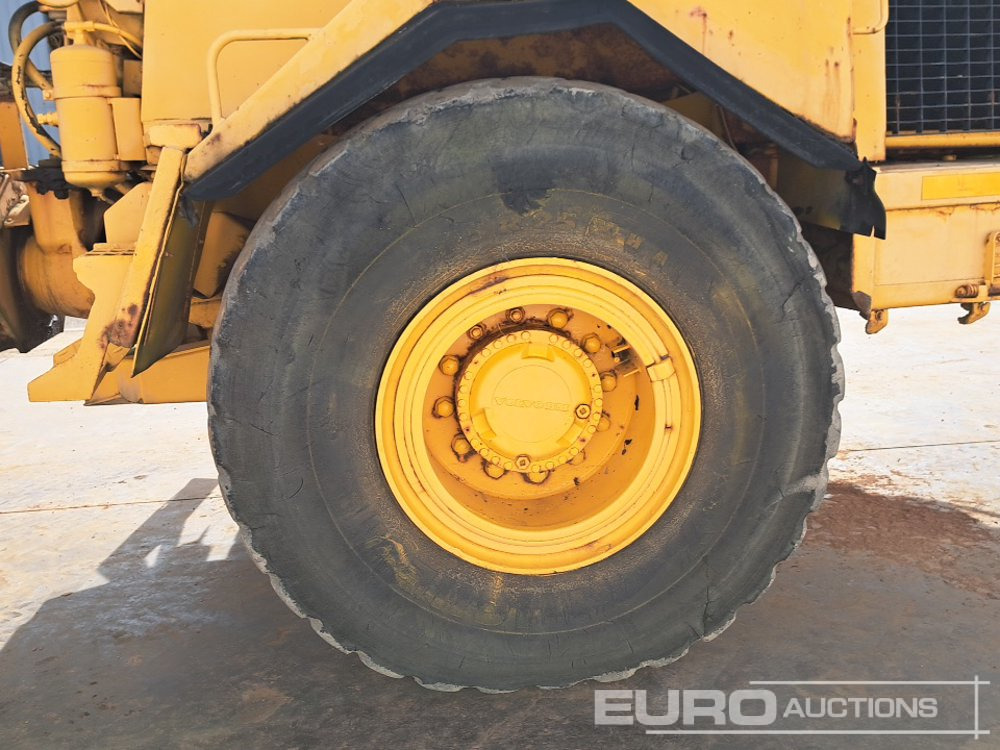 Articulated dumper Volvo A25C: picture 14
