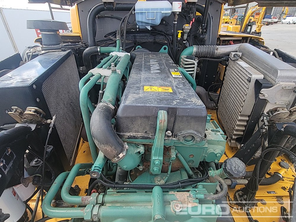 Articulated dumper Volvo A40E: picture 32