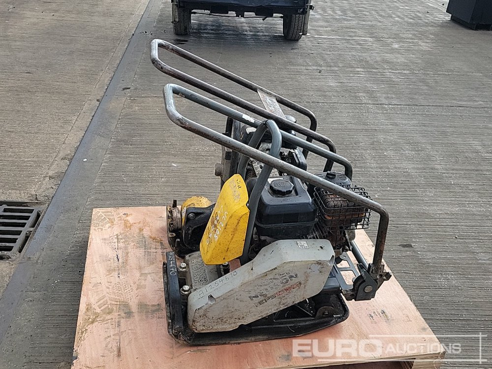 Wacker Neuson Petrol Compaction Plate (2 of) - Asphalt machine: picture 2 Wacker Neuson Petrol Compaction Plate (2 of) - Asphalt machine: picture 2