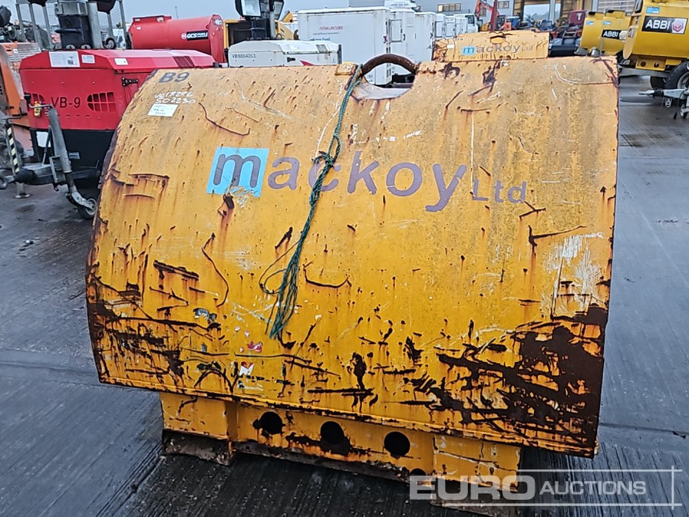 Western 950 Litre - Storage tank: picture 2 Western 950 Litre - Storage tank: picture 2