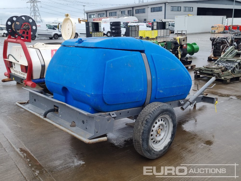 Western Single Axle Plastic Water Bowser - Storage tank: picture 5 Western Single Axle Plastic Water Bowser - Storage tank: picture 5