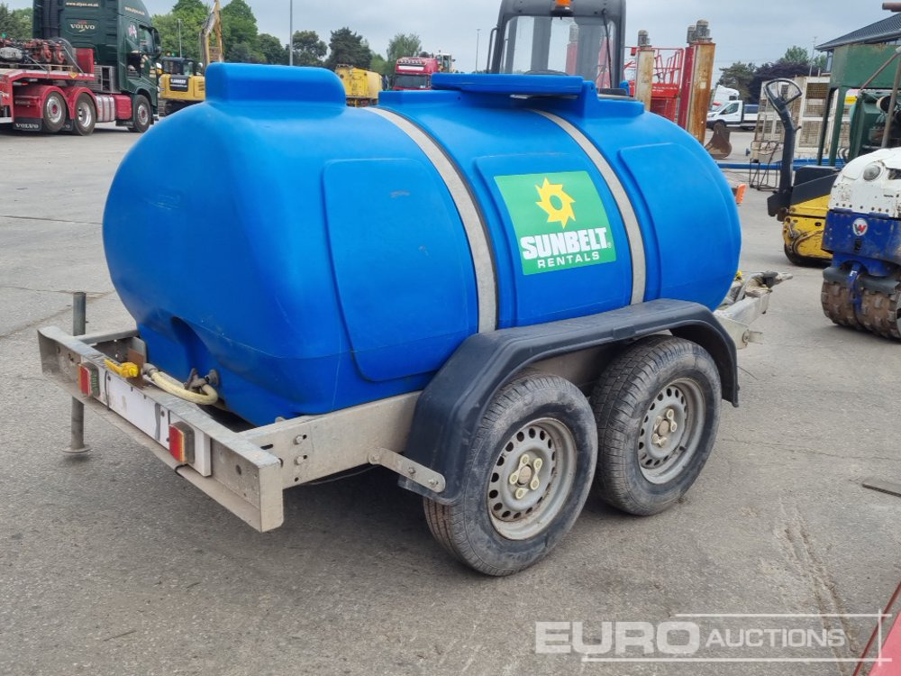 Western Twin Axle Plastic Water Bowser - Storage tank: picture 5 Western Twin Axle Plastic Water Bowser - Storage tank: picture 5