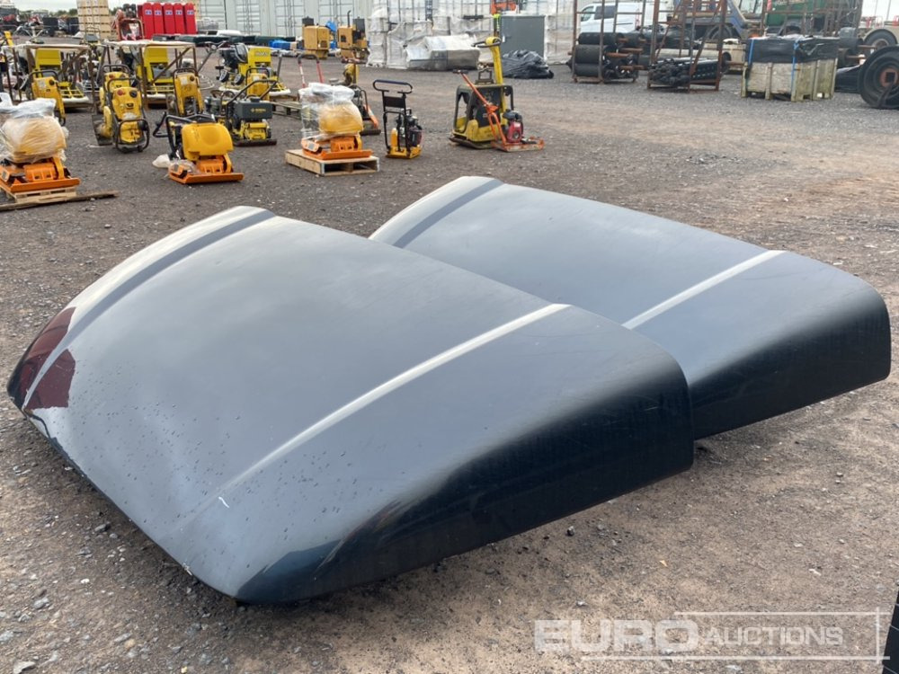 Wind Kit to suit DAF LF Lorry (2 of) - Aerodynamics/ Spoiler for Truck: picture 1 Wind Kit to suit DAF LF Lorry (2 of) - Aerodynamics/ Spoiler for Truck: picture 1